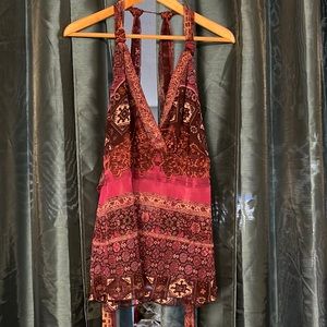 New without Tags - Women’s purple/fuchsia sexy top with beading